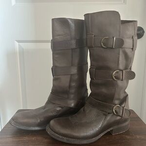 Steve Madden Brown Motorcycle boots with buckles